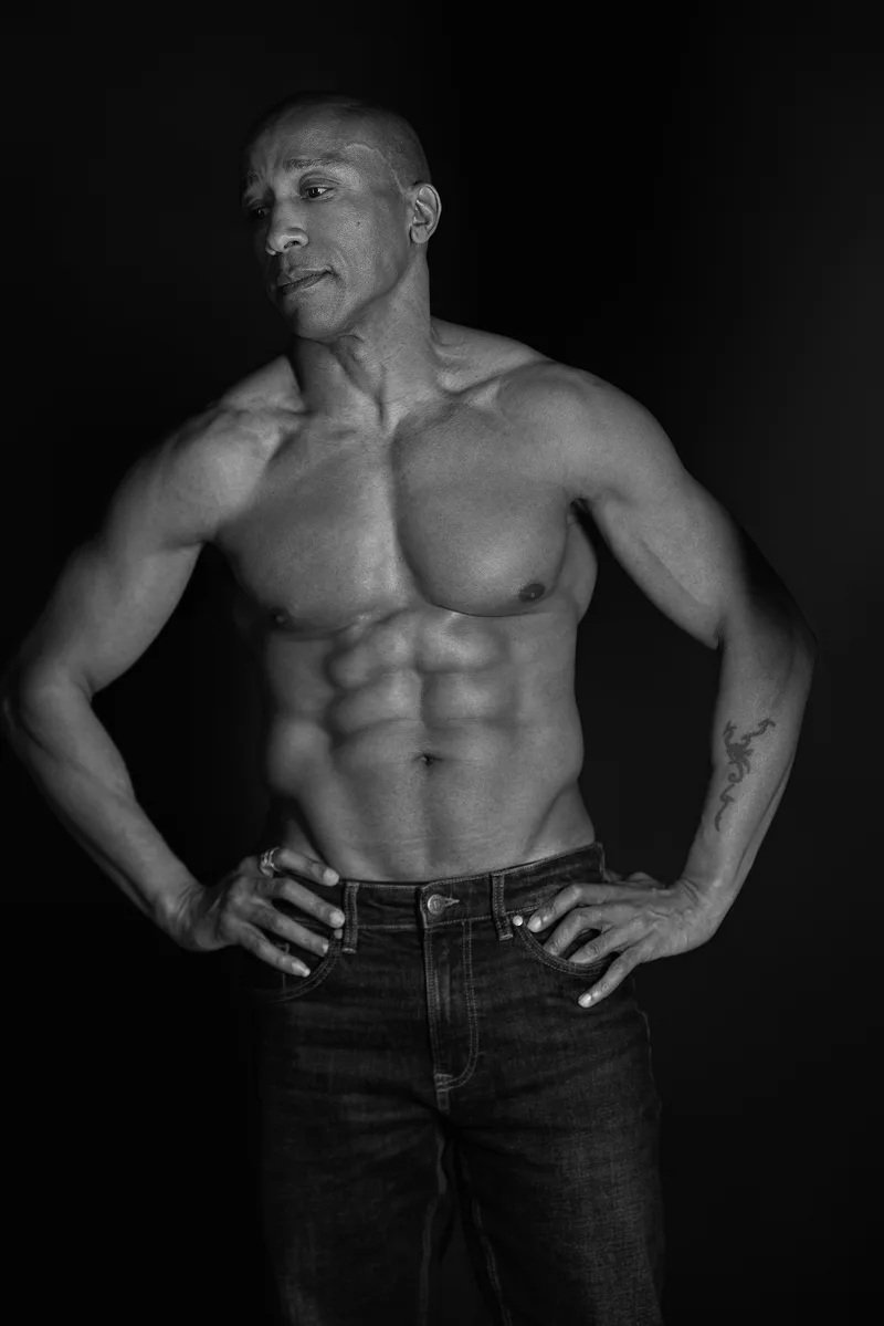 Raymi Sambo - Portret door Maurice Jager