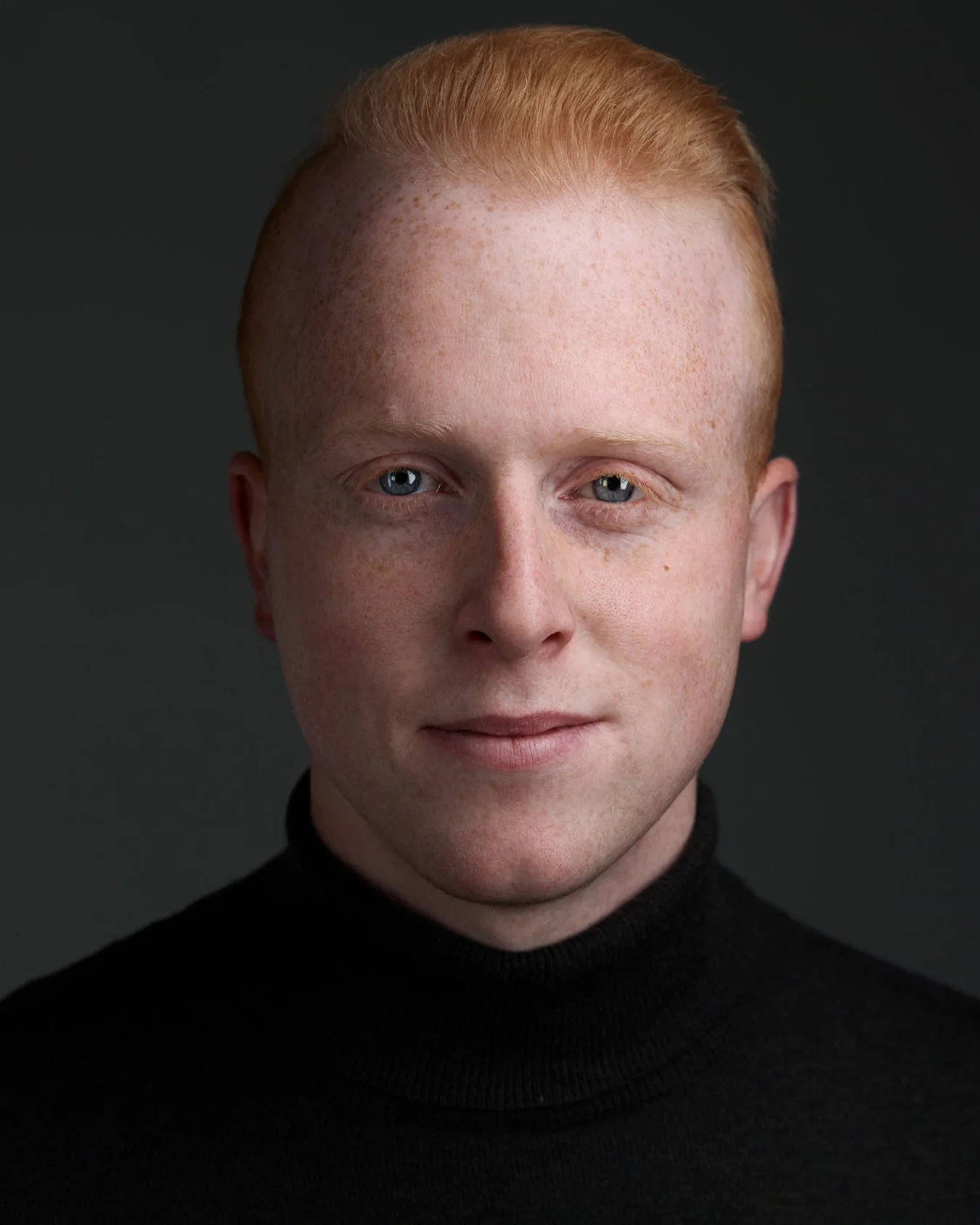 Business headshot photographer Arnhem - corporate headshot