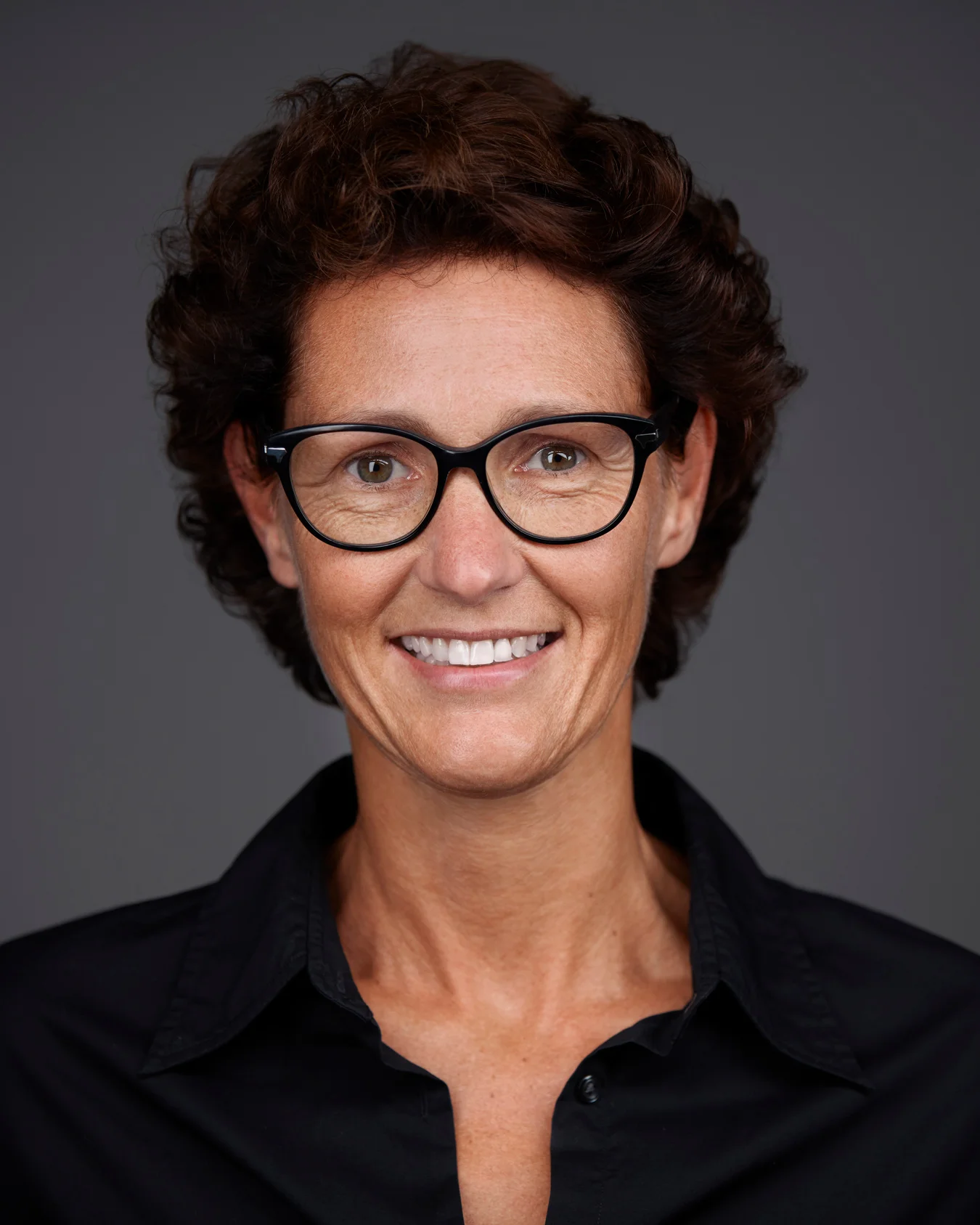 Corporate portrait woman - executive headshot